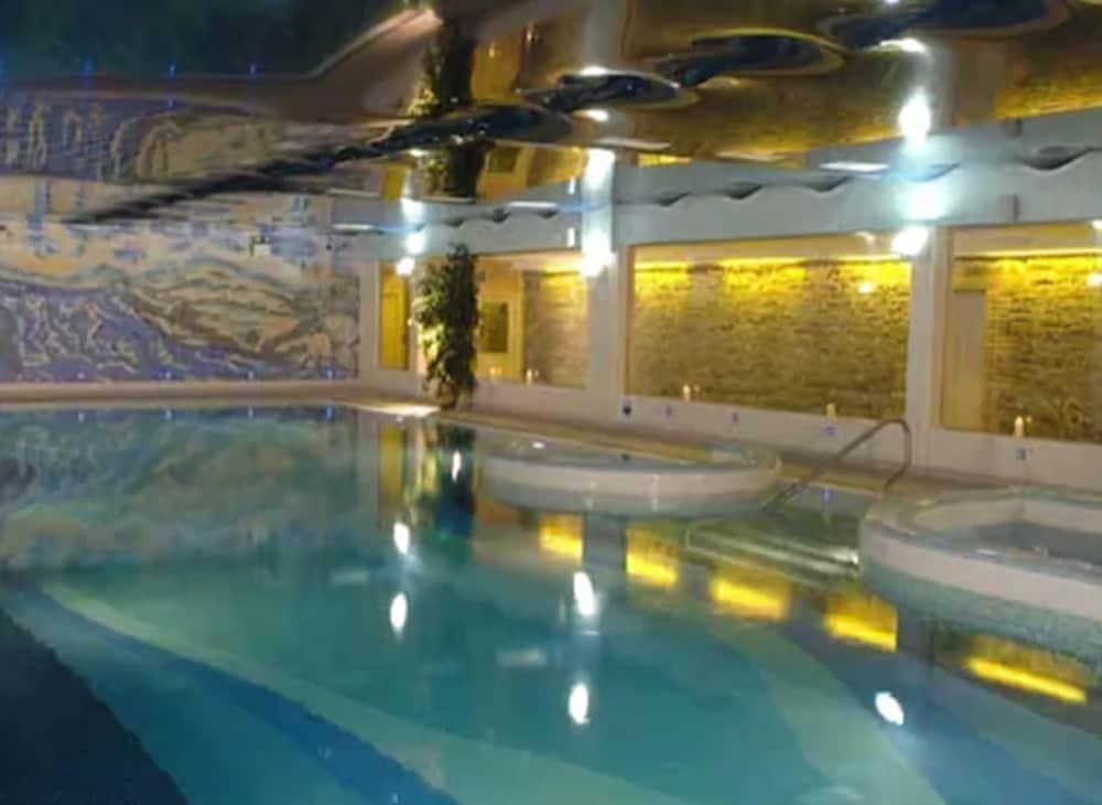 Falls Hotel & Spa Ennistimon Dış mekan fotoğraf